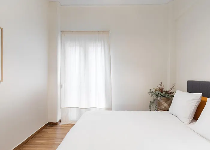Lovely Apartment In Exarcheia